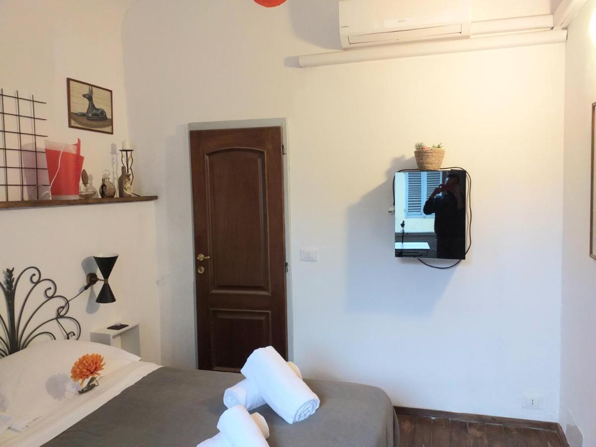Suite Via Faenza Florens Exteriör bild